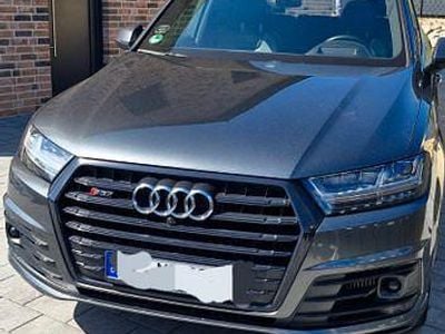 Second-hand Audi SQ7 Sport 435 CP (319 kW) 2018 Gri SUV