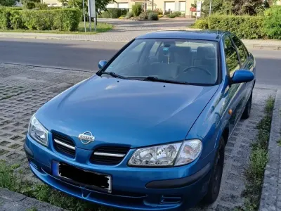 Gebraucht Nissan Almera 90 PS (66 kW) 2000 Blau Limousine