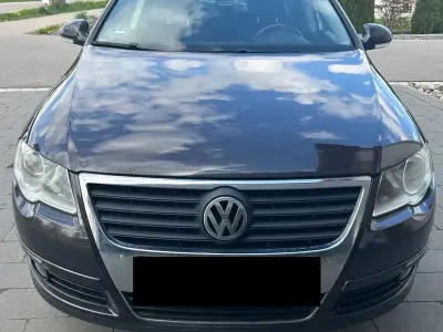 Second-hand VW Passat Comfortline 102 CP (75 kW) 2010 Maro Break