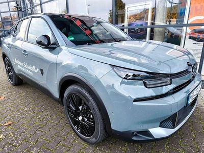 Neu Citroën C4 136 PS (100 kW) 2025 Grün Limousine