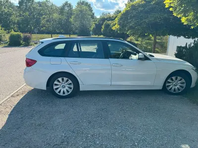 Gebraucht BMW 318 150 PS (110 kW) 2015 Weiß Kombi