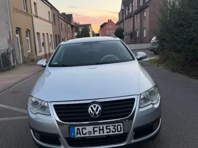 Gebraucht VW Passat Comfortline 140 PS (102 kW) 2011 Grau Kombi