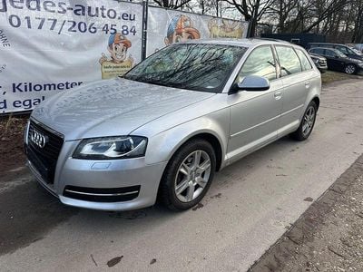 Silber Gebraucht 2012 Audi A3 Attraction Limousine | 3.599 € (Fairer Preis)