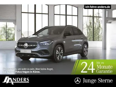 Gebraucht Mercedes GLA250 Progressive 160 PS (117 kW) 2023 Grau mountaingrau SUV