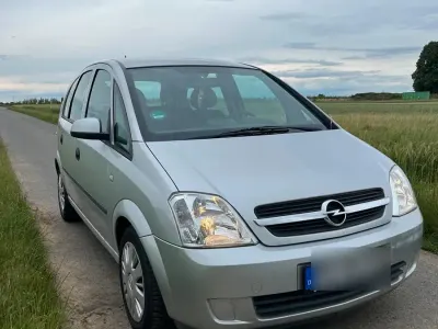 Gebraucht Opel Meriva 2003 Silber Van / Kleinbus
