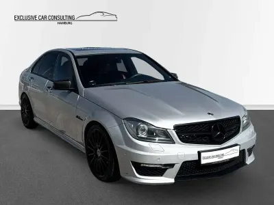 Usata Mercedes C63 AMG AMG 457 CV (336 kW) 2013 Argento Berlina