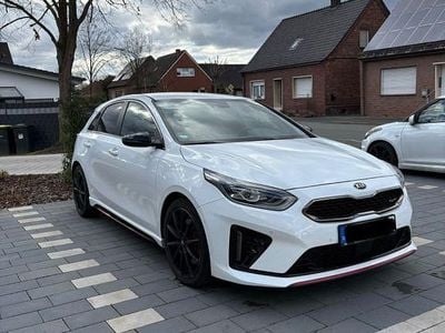 Gebraucht Kia Ceed GT GT 204 PS (150 kW) 2021 Weiß Limousine
