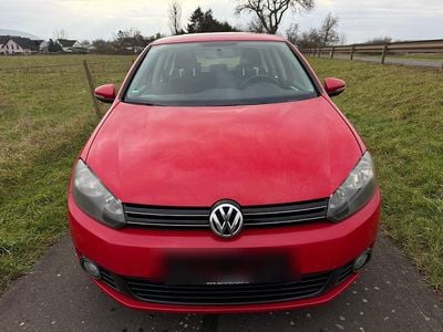 Gebraucht VW Golf VII 80 PS (58 kW) 2012 Rot Limousine