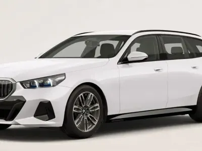 Neu BMW 540 Performance 303 PS (222 kW) 2025 Alpinweiss uni Kombi