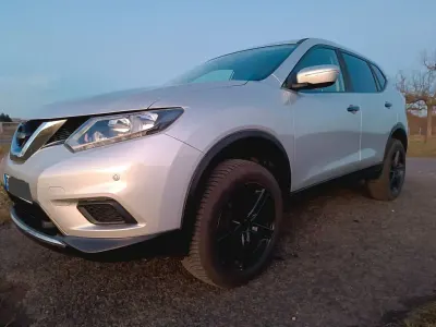 Gebraucht Nissan X-Trail Visia 131 PS (96 kW) 2016 Silber SUV