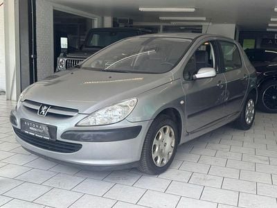 Gebraucht Peugeot 307 Premium 109 PS (80 kW) 2003 Silber Kleinwagen