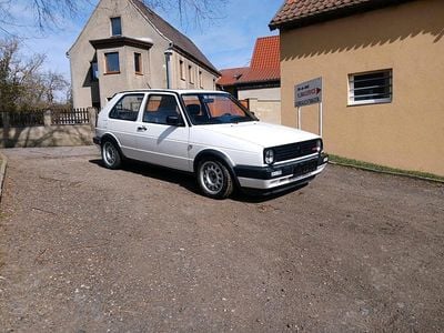 Second-hand VW Golf II GTI 160 CP (117 kW) 1985 Hatchback