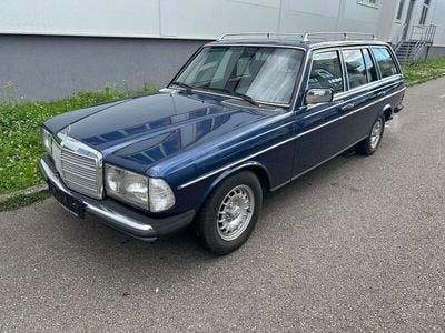 Second-hand Mercedes E280 185 CP (136 kW) 1984 Albastru Break