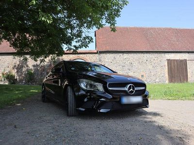 Usata Mercedes CLA180 Urban 122 CV (89 kW) 2015 Nero Berlina
