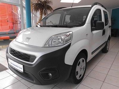 Gebraucht Fiat Fiorino 80 PS (58 kW) 2023 Weiß Van / Kleinbus