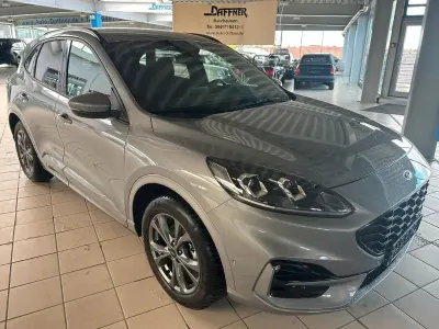 Gebraucht Ford Kuga ST-Line 179 PS (131 kW) 2025 Silber SUV