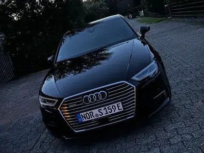 Gebraucht Audi A3 e-tron S-Line 204 PS (150 kW) 2017 Schwarz Kleinwagen