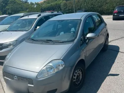 Gebraucht Fiat Grande Punto 77 PS (56 kW) 2006 Blau Kleinwagen