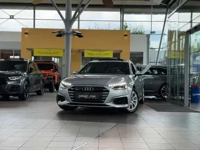 Gebraucht Audi A4 S-Line 204 PS (150 kW) 2023 Florettsilber metallic Kombi