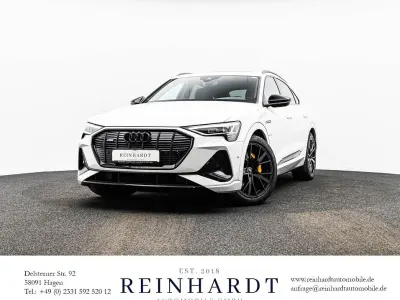 Gebraucht Audi e-tron Sportback Black Edition 230 kW (313 PS) 2022 Gletscherweiß metallic SUV