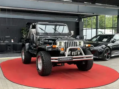 Gebraucht Jeep Wrangler Sahara 171 PS (125 kW) 1990 Schwarz SUV