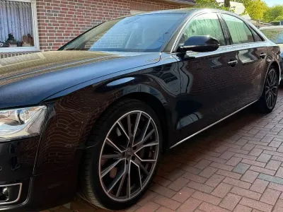 Gebraucht Audi A8 258 PS (189 kW) 2013 Schwarz Limousine
