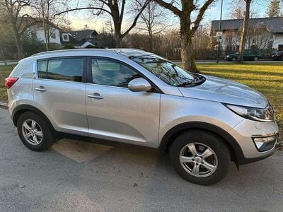 Gebraucht Kia Sportage Vision 116 PS (85 kW) 2011 Silber SUV