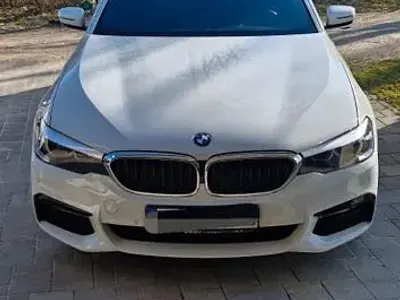 Gebraucht BMW 520 Efficient Dynamics 190 PS (139 kW) 2017 Weiß Kombi