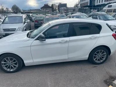 Gebraucht BMW 116 132 PS (97 kW) 2013 Weiß Kleinwagen