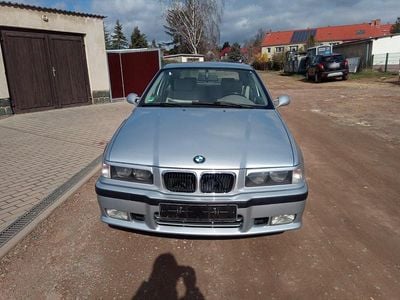 Gebraucht BMW 323 Compact 170 PS (125 kW) 1997 Silber Kleinwagen