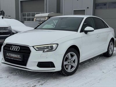 Gebraucht Audi A3 Sport 150 PS (110 kW) 2019 Weiß Limousine
