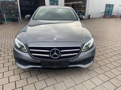 Mercedes E220