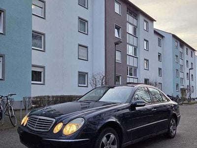 Gebraucht 2003 Mercedes E220 Elegance Limousine | 2.500 € (Superpreis)