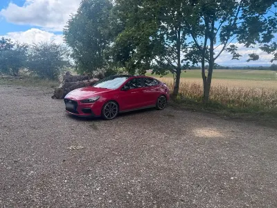Gebraucht Hyundai i30 275 PS (202 kW) 2020 Rot Limousine