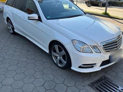 Mercedes E220