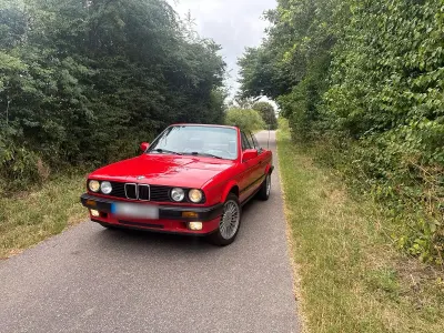 Gebraucht BMW 318 116 PS (85 kW) 1991 Rot Cabrio