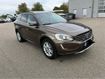 Gebraucht Volvo XC60 136 PS (100 kW) 2014 Braun SUV