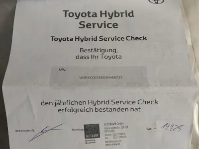 Gebraucht Toyota Yaris Team 101 PS (74 kW) 2018 Rot Kleinwagen