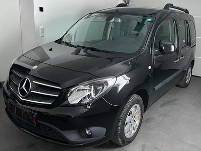 Mercedes Citan 111