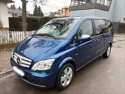 Gebraucht Mercedes Viano 224 PS (164 kW) 2011 Blau Van / Kleinbus