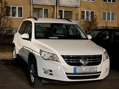 Gebraucht VW Tiguan 150 PS (110 kW) 2011 Weiß SUV