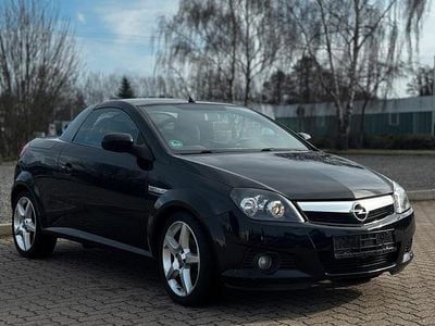 Gebraucht Opel Tigra 90 PS (66 kW) 2004 Schwarz Cabrio