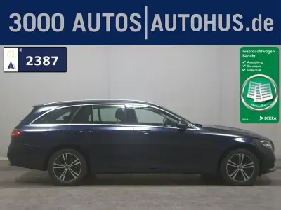 Käytetty Mercedes E220 Avantgarde 194 HP (142 kW) 2021 Sininen Sedan
