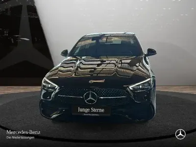 Gebraucht Mercedes C300 AMG 265 PS (194 kW) 2024 Unilack schwarz Limousine