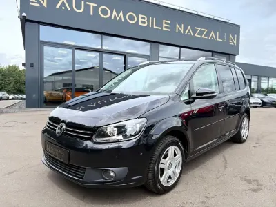 Gebraucht VW Touran Cup 105 PS (77 kW) 2014 Schwarz Van / Kleinbus