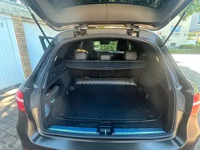 Używany Mercedes GLC350 258 KM (189 kW) 2018 Brązowy SUV