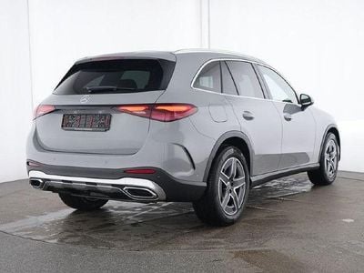 Gebraucht Mercedes GLC300 AMG line 258 PS (189 kW) 2025