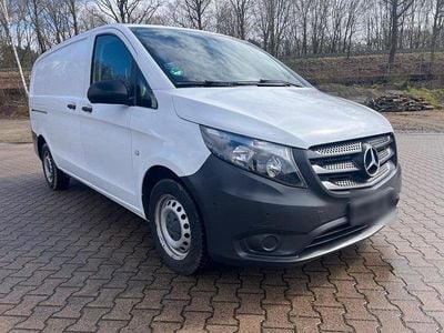 Gebraucht Mercedes Vito 114 PS (83 kW) 2018 Weiß Van