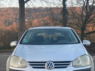 VW Golf V
