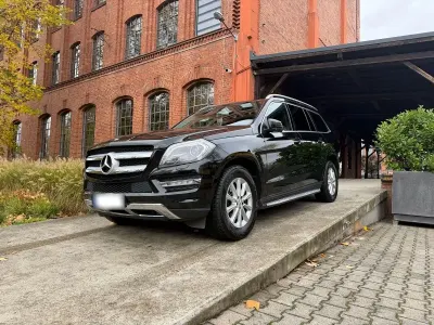 Gebraucht Mercedes GL350 258 PS (189 kW) 2013 Schwarz SUV